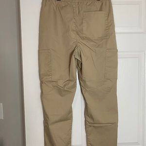 Jaanuu men’s scrub pants